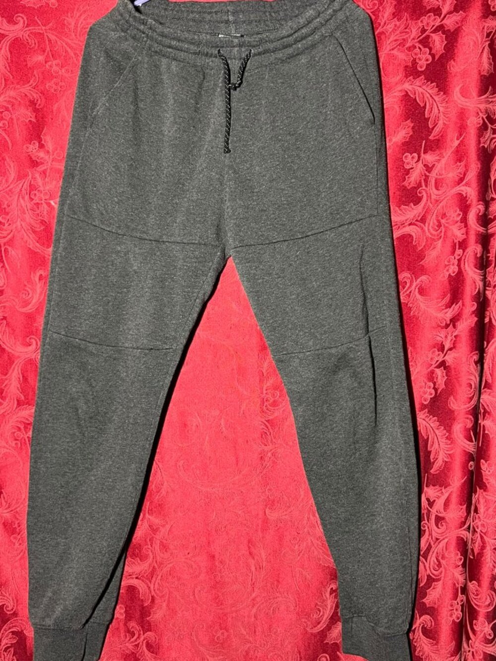 Southpole Men's Medium Charcoal Grey Fleece Athletic Joggers Sweatpants